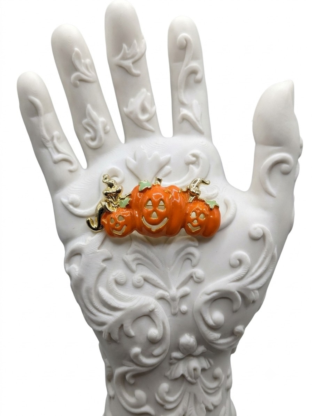 Vintage Halloween Jack-o'-Lantern Pumpkin Trio Brooch Pin